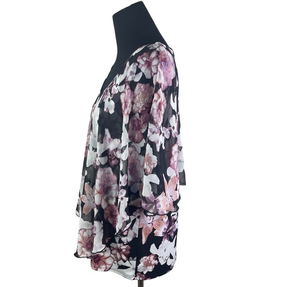 Adele & Mae XL Boho Women's Ruffled Tiered Drapey Flowy Floral V-Neck Blouse - Picture 2 of 12